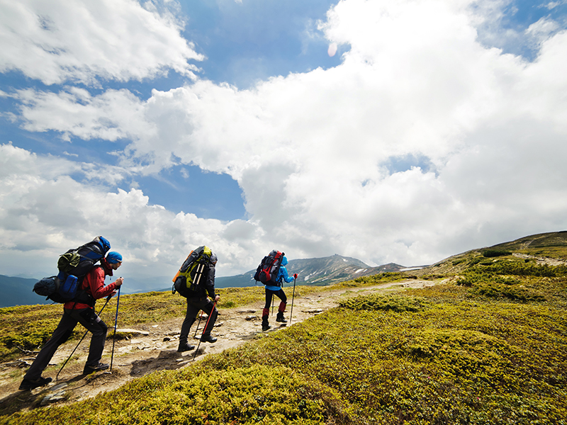 bureau-guides-meribel-3vallees-randonne-summer-ete